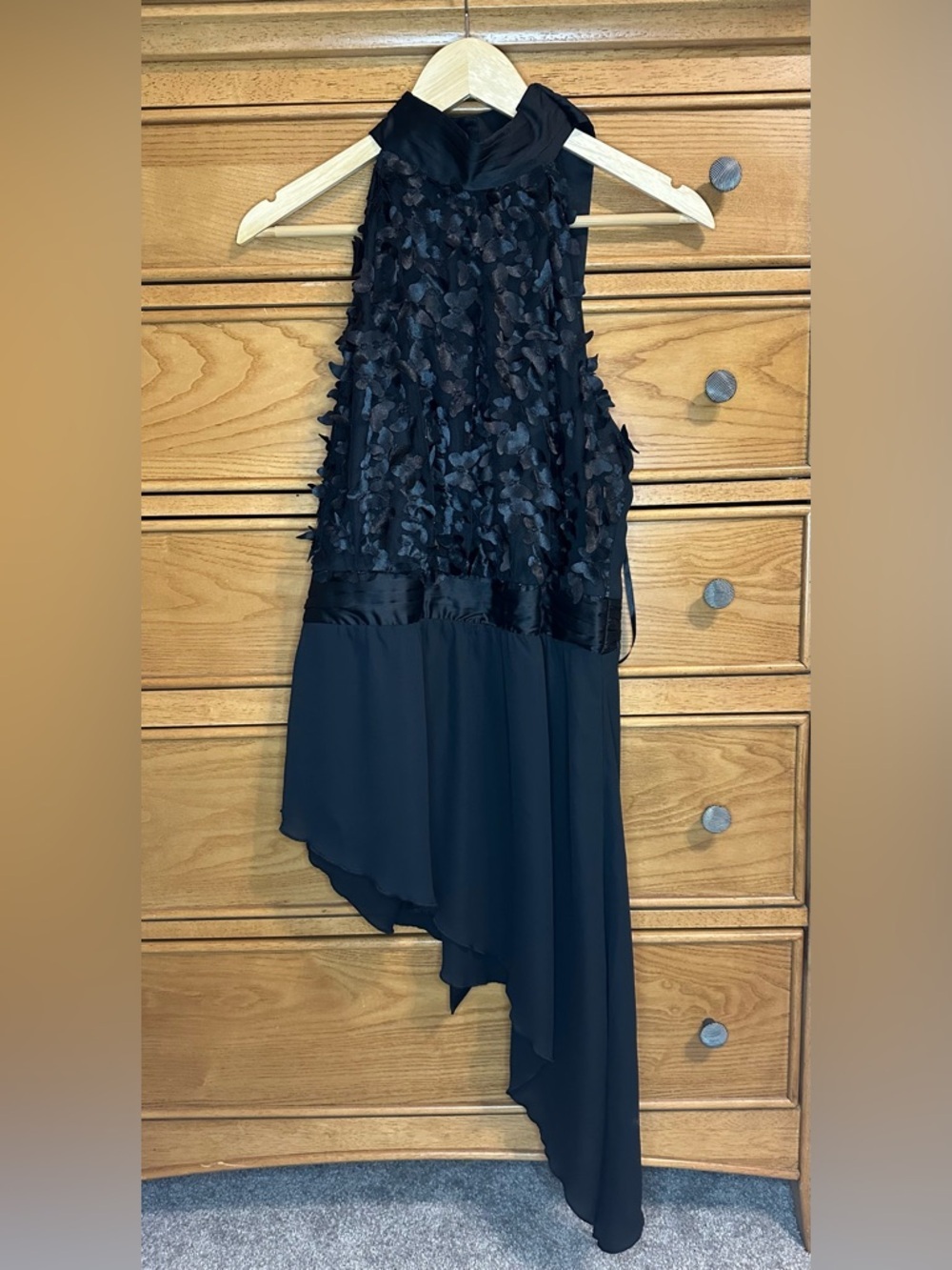 New York & Co Black Asymmetrical Butterfly Sleeveless High Neck Dress Womens L